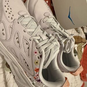 Hoka US White Women's Floral Accent Athletic Sneakers